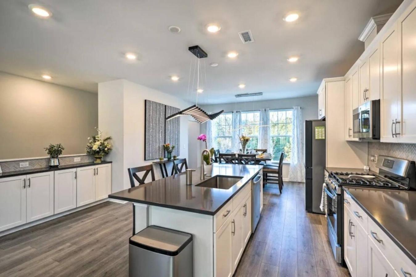 The Villas Buckingham 10 Mins To Rdu Airport Duke Downtown 达拉姆 外观 照片