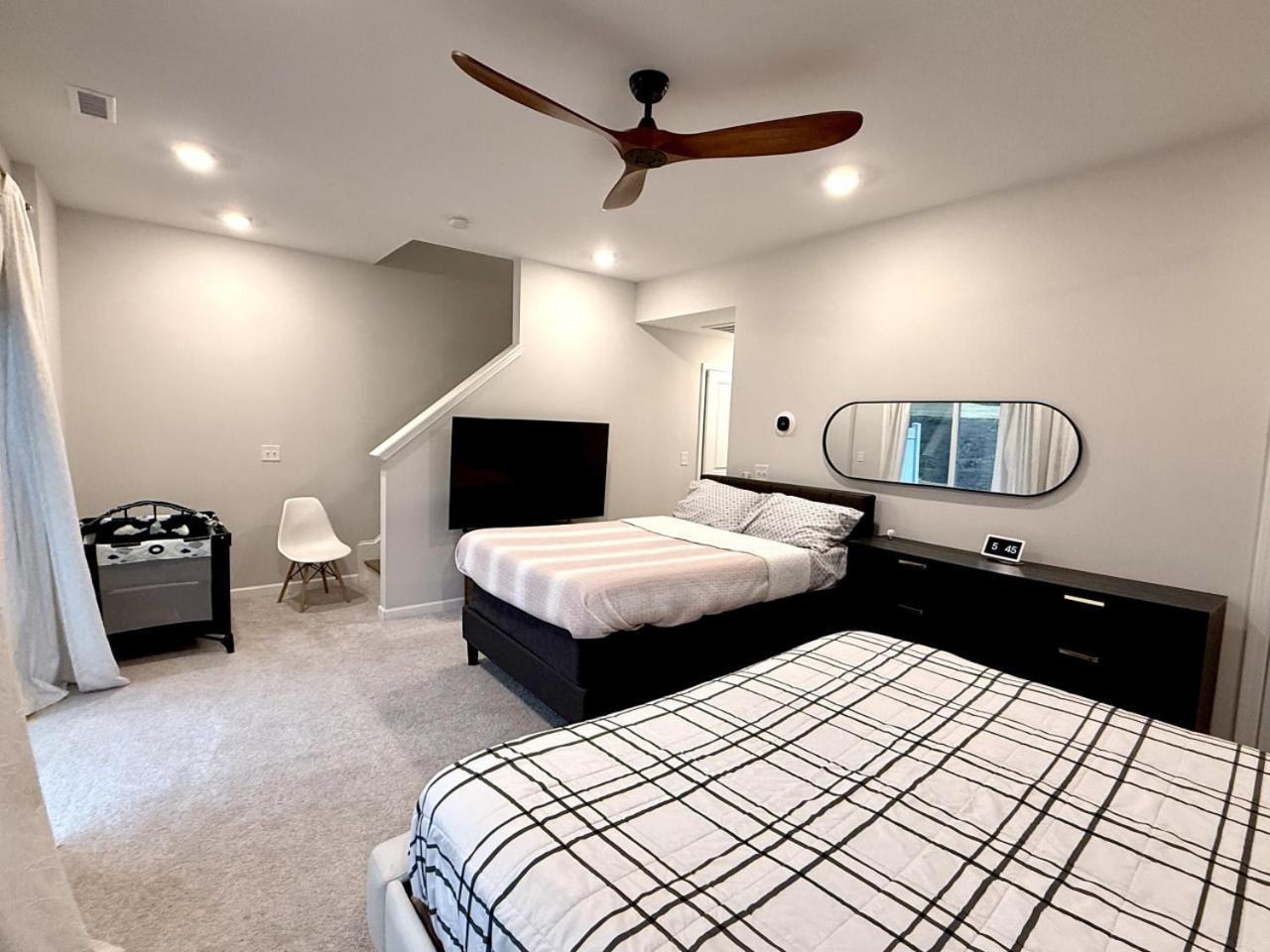 The Villas Buckingham 10 Mins To Rdu Airport Duke Downtown 达拉姆 外观 照片