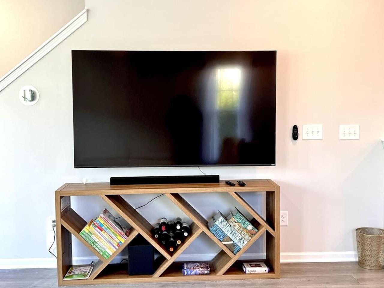 The Villas Buckingham 10 Mins To Rdu Airport Duke Downtown 达拉姆 外观 照片