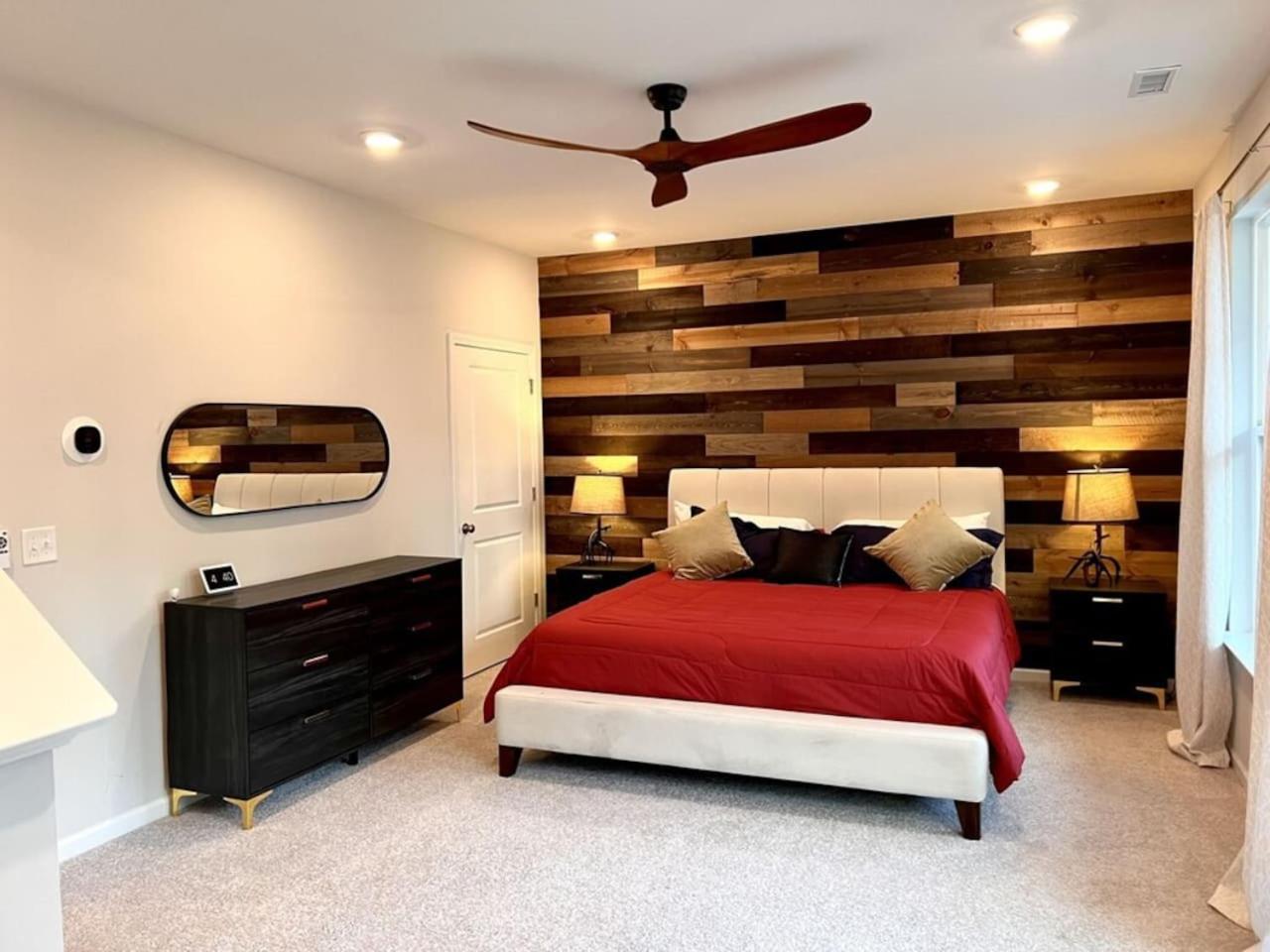 The Villas Buckingham 10 Mins To Rdu Airport Duke Downtown 达拉姆 外观 照片
