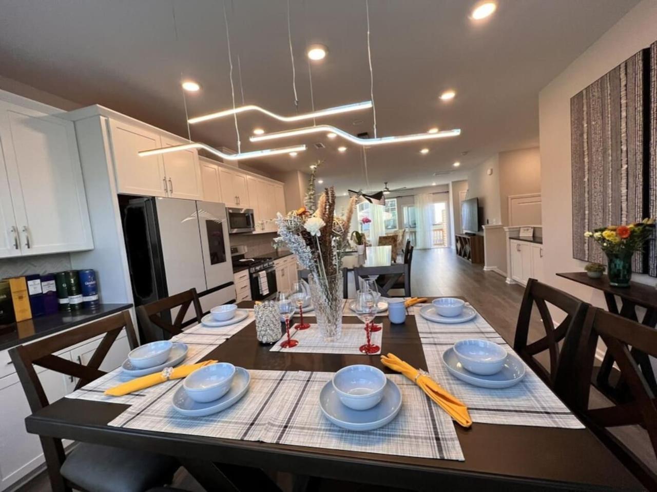 The Villas Buckingham 10 Mins To Rdu Airport Duke Downtown 达拉姆 外观 照片